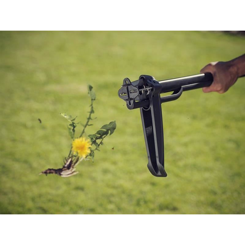 Fiskars Solid™ Weed Puller Fiskars - RockBottom Northampton