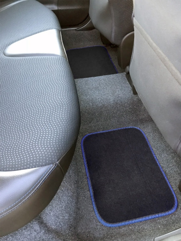 Streetwize Velour Carpet Mat Sets with Coloured Binding - 4 Piece Black With Blue Piping