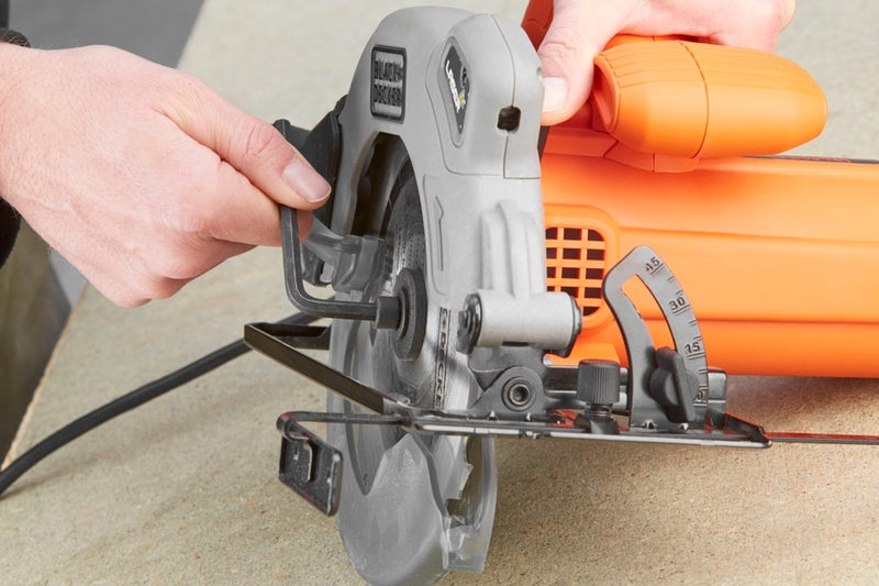 Black & Decker 1250W 66mm Circular Saw