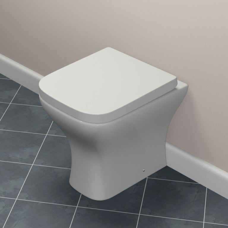 SupaPlumb Soft Close Toilet Seat W: 357mm H: 48mm D: 417mm