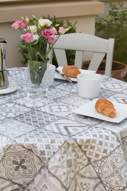d-c-fix® Manhattan Tablecloth - Visbi 20m Roll x 140cm