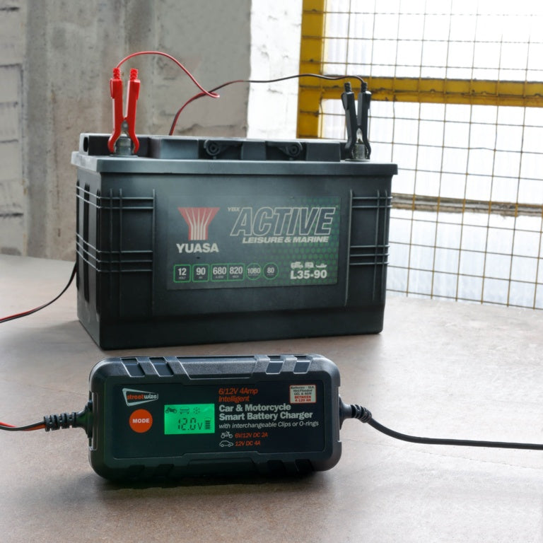 Streetwize 6/12v Smart Battery Charger 4amp