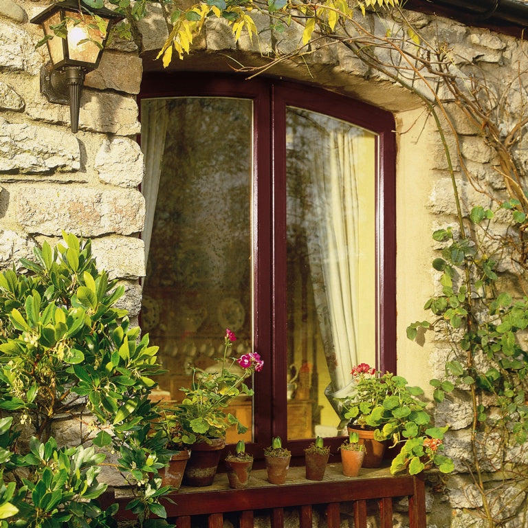 Sadolin Outdoor Varnish Satin Clear 750ml