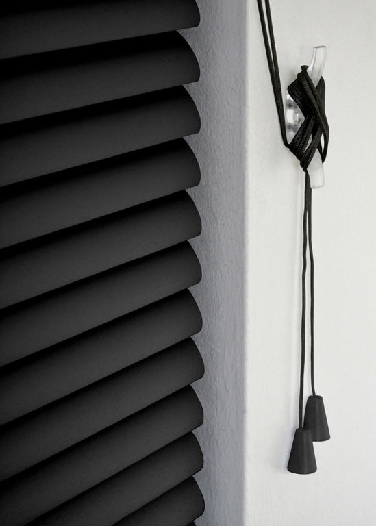RENAISSANCE PVC Wide Venetian Blind Black 120cm