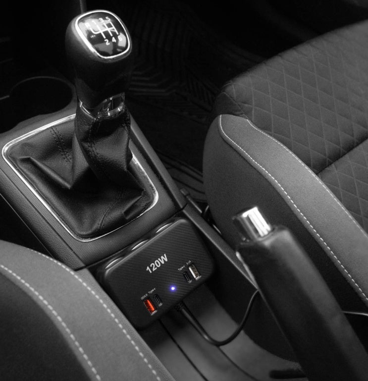 Streetwize Triple Socket With Twin Usb A + C