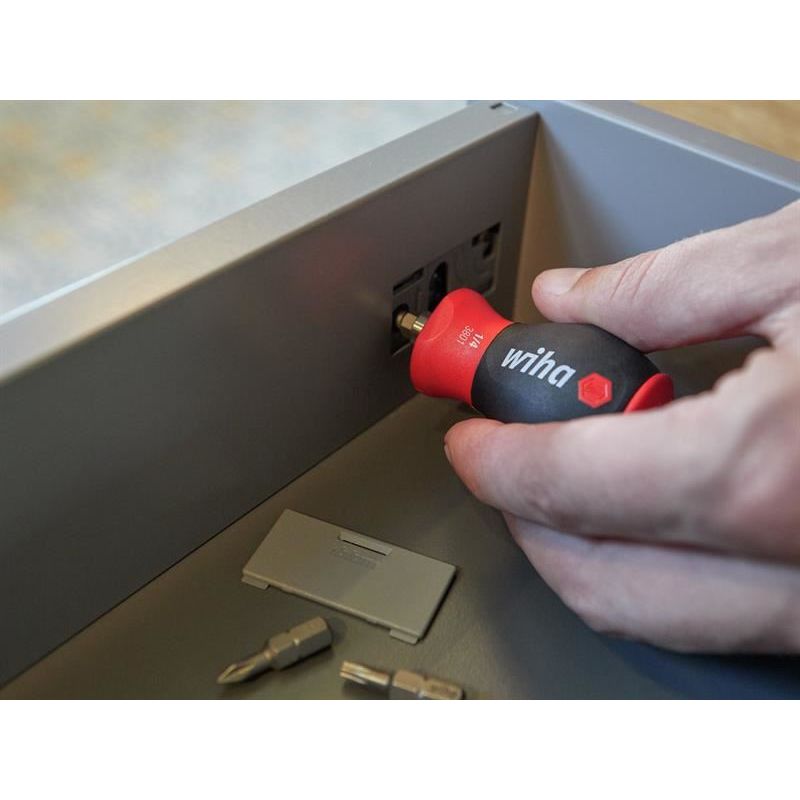 Wiha Magnetic SoftFinish® Stubby Screwdriver with Bit Magazine (PH, PZ) Wiha - RockBottom Northampton