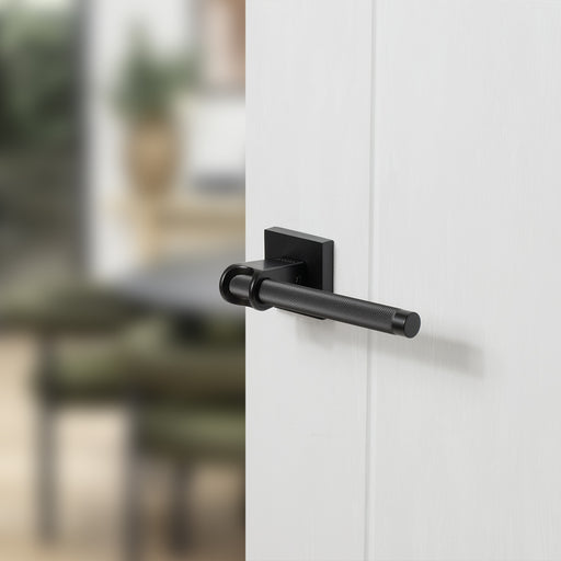 Oro & Oro Aria Lever Door Handle on Square Rose - Matt Black