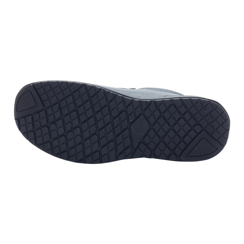 Unbranded Black Slip-On Shoe - size 11