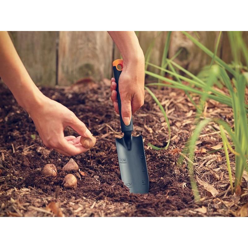 Fiskars Ergo Transplanter Fiskars - RockBottom Northampton