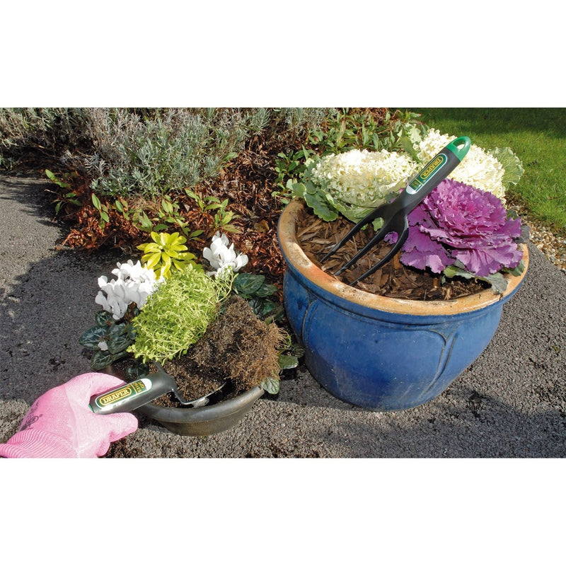 Draper Plastic Hand Trowel Draper - Town Tools