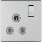 BG Electrical Flatplate Screwless Brushed Steel - 15A, single, switched, round pin