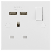 BG Electrical 900 Series - Single switched, single pole, with 2 x USB A