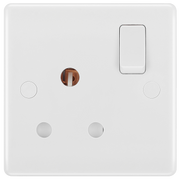 BG Electrical 800 Series - 15A, Single, switched, round pin