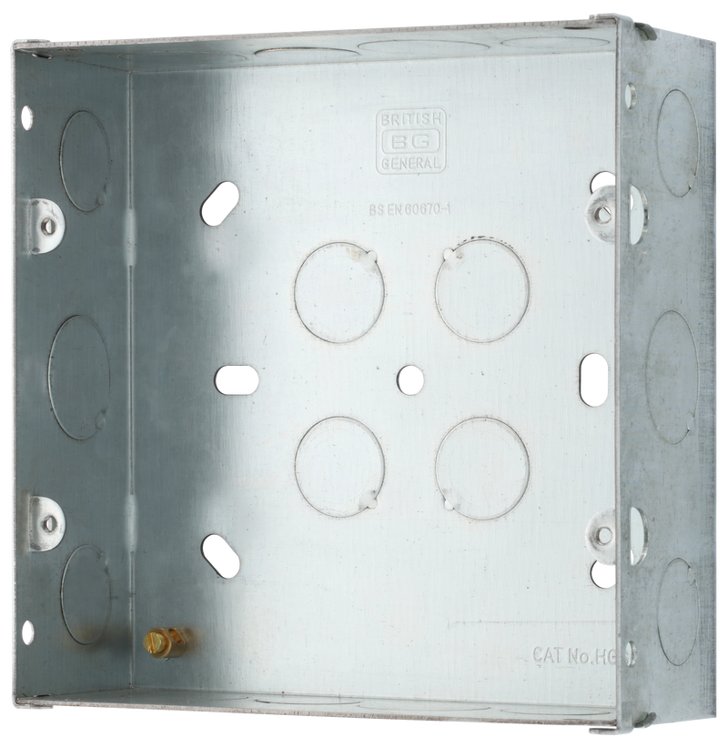BG Electrical Contractor - Flush Metal Box for 6-8 Module Grid