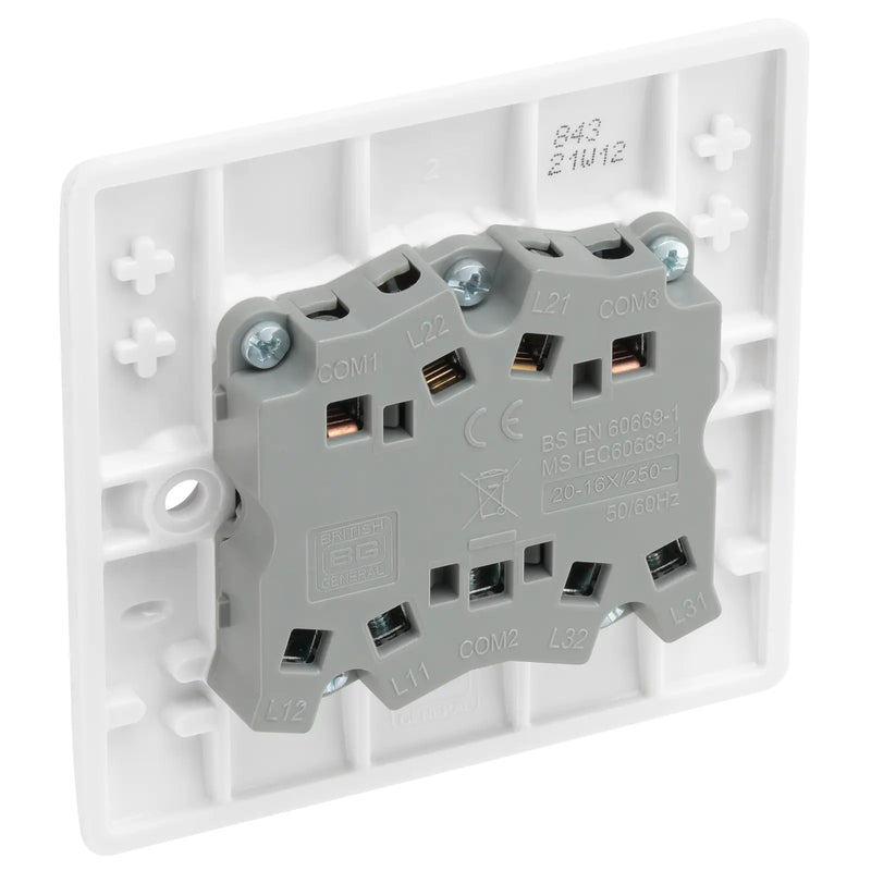 BG Electrical 800 Series - Triple, 2 way switch