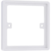 BG Electrical 800 Series - Single, 10mm square spacer