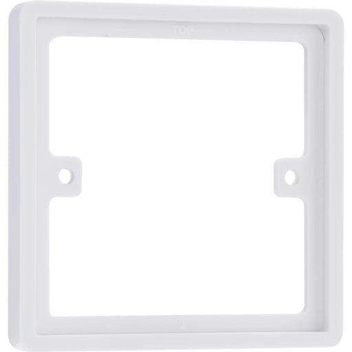 BG Electrical 800 Series - Single, 10mm square spacer