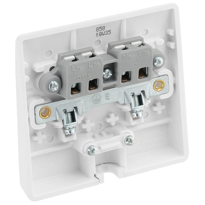 BG Electrical 800 Series - 25A Single, Flex outlet plate, bottom entry