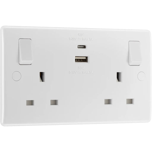 BG Electrical 800 Series - Double switched single pole, with USB A + C (45W)