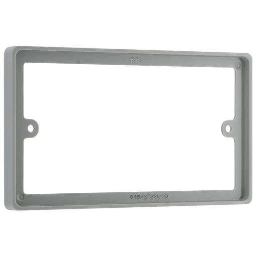 BG Electrical 800 Series - Double, 10mm rectangular spacer