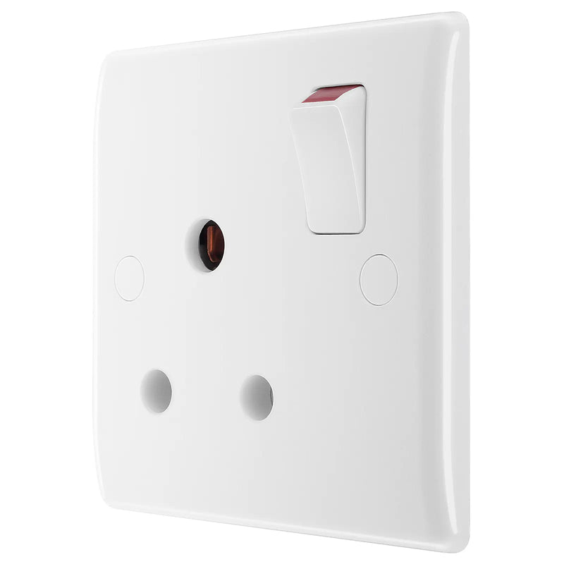 BG Electrical 800 Series - 15A, Single, switched, round pin