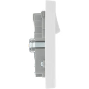 BG Electrical 900 Series - Double switched single pole, with 2 x USB A + 1 x USB C (15W)