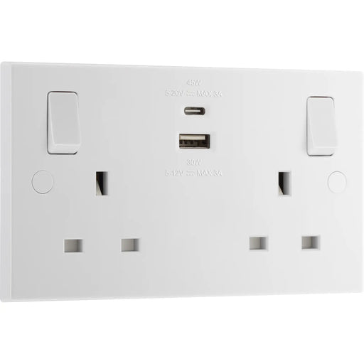 BG Electrical 900 Series - Double switched single pole, with USB A + C (45W)