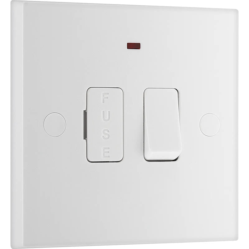 BG Electrical 900 Series - Switched and fused with indicator