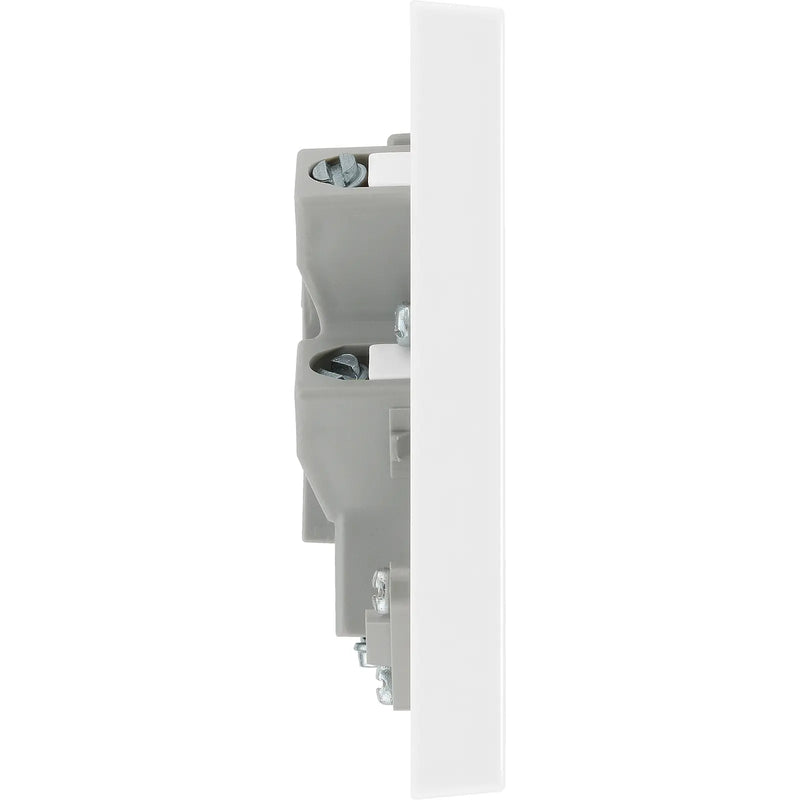 BG Electrical 900 Series - Unswitched and fused 3A