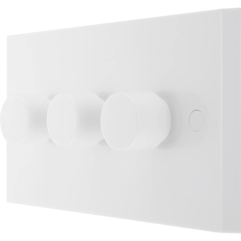 BG Electrical 900 Series - Triple, 2 way push 200W