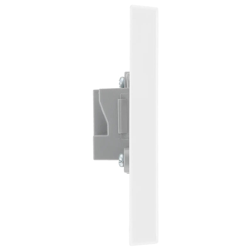 BG Electrical 900 Series - 2A, Single, unswitched, round pin