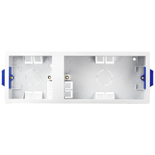 BG Electrical Contractor - Triple Dry Lining Box, 35mm