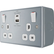 BG Electrical Metal Clad - Double switched single pole, with USB A + C (22W)