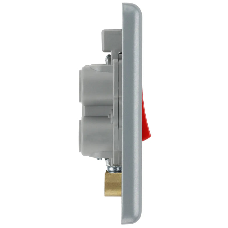 BG Electrical Metal Clad - 45A, double pole, single plate, with indicator