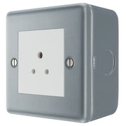 BG Electrical Metal Clad - 2A, single, unswitched, round pin