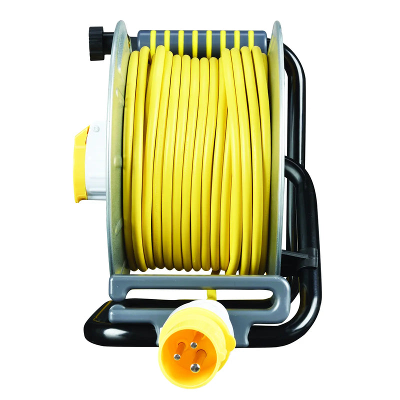 Luceco Climate - 30m, 2 Sockets, 16A, Yellow