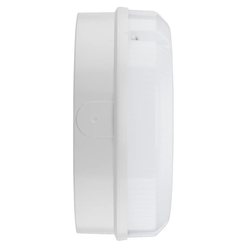 Luceco Mosi bulkhead round white 735 lumens and fixed output driver