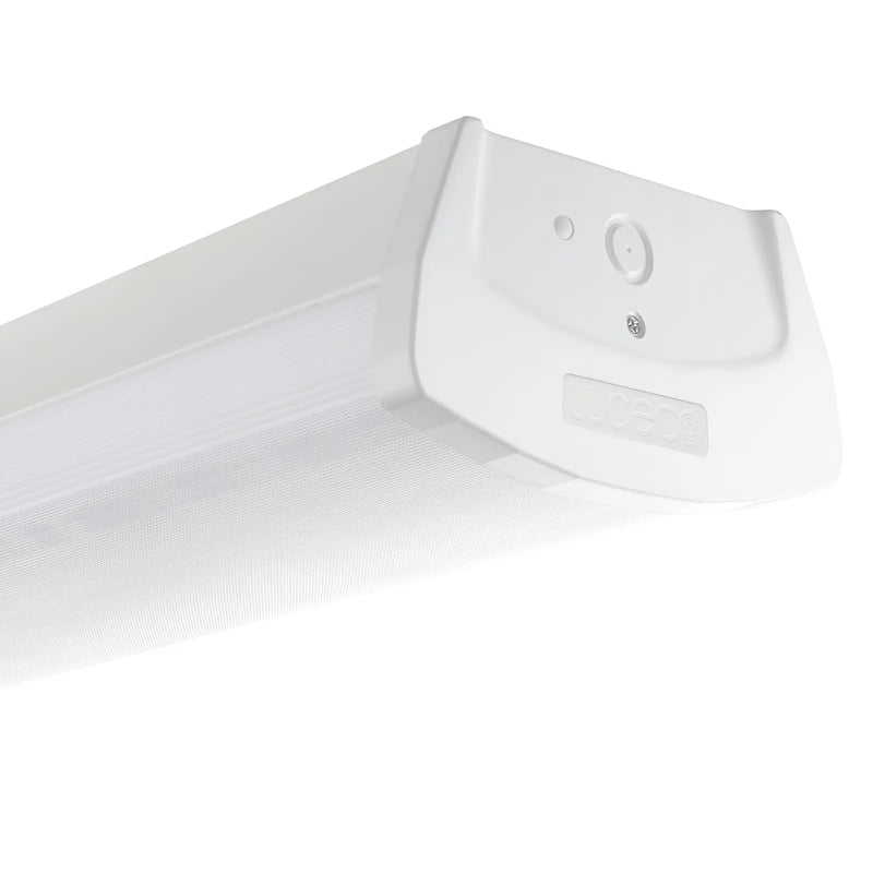 Luceco Academy 1500mm surface luminaire 6000 lumens with fixed output driver and emergency + MW sensor