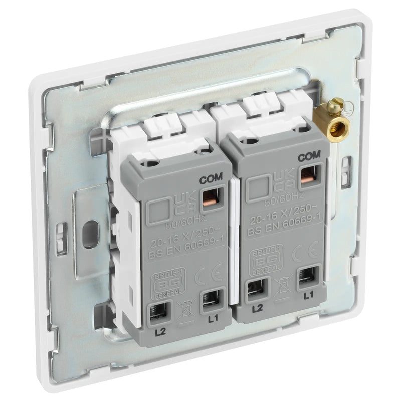 BG Electrical Evolve Brushed Steel - Double, 2 way switch, edge rocker
