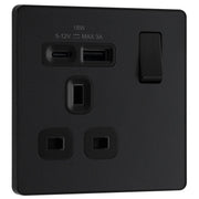 BG Electrical Evolve Matt Black - Single, switched, single pole, with 1 x USB A + 1 x USB C