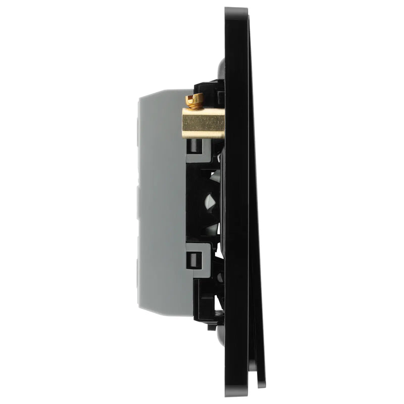 BG Electrical Evolve Matt Blue - Triple, 2 way switch, edge rocker