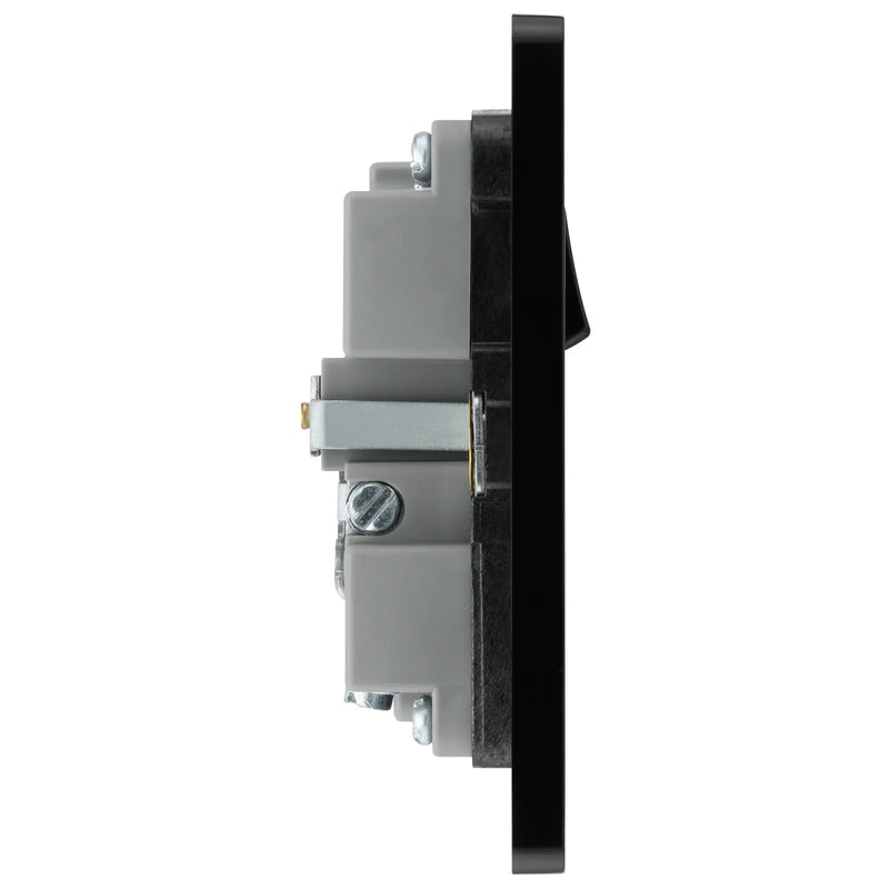 BG Electrical Evolve Matt Blue - Single, switched, single pole, with 1 x USB A + 1 x USB C