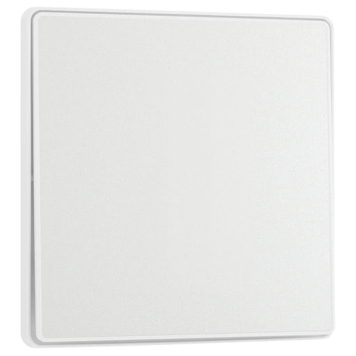 BG Electrical Evolve Pearlescent White - Single, 2 way switch, edge rocker