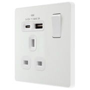 BG Electrical Evolve Pearlescent White - Single, switched, single pole, with 1 x USB A + 1 x USB C