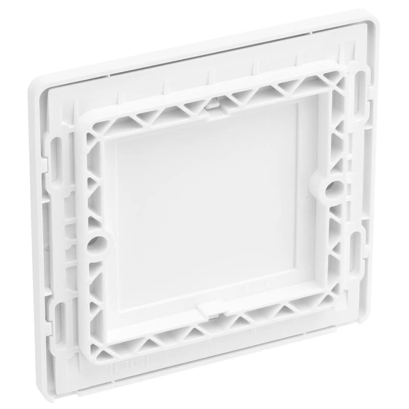 BG Electrical Evolve Pearlescent White - Single, blank plate