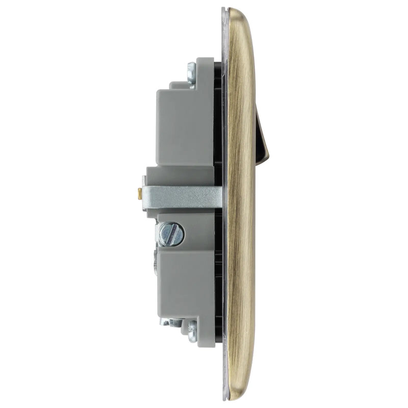 BG Electrical Nexus Metal Antique Brass - Single, switched, single pole, with 1 x USB A + 1 x USB C