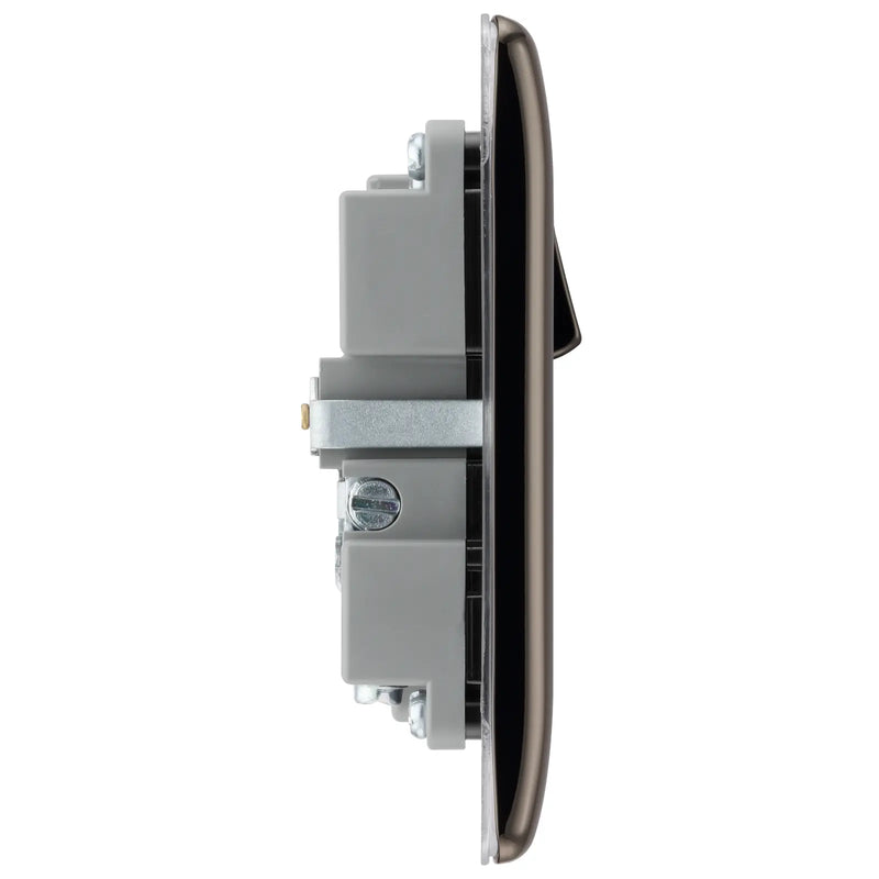 BG Electrical Nexus Metal Black Nickel - Single, switched, single pole, with 1 x USB A + 1 x USB C