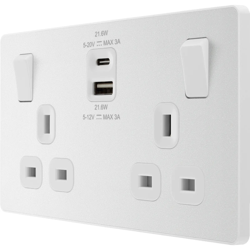 BG Electrical Evolve Pearlescent White - Double switched single pole, with USB A + C (22W)