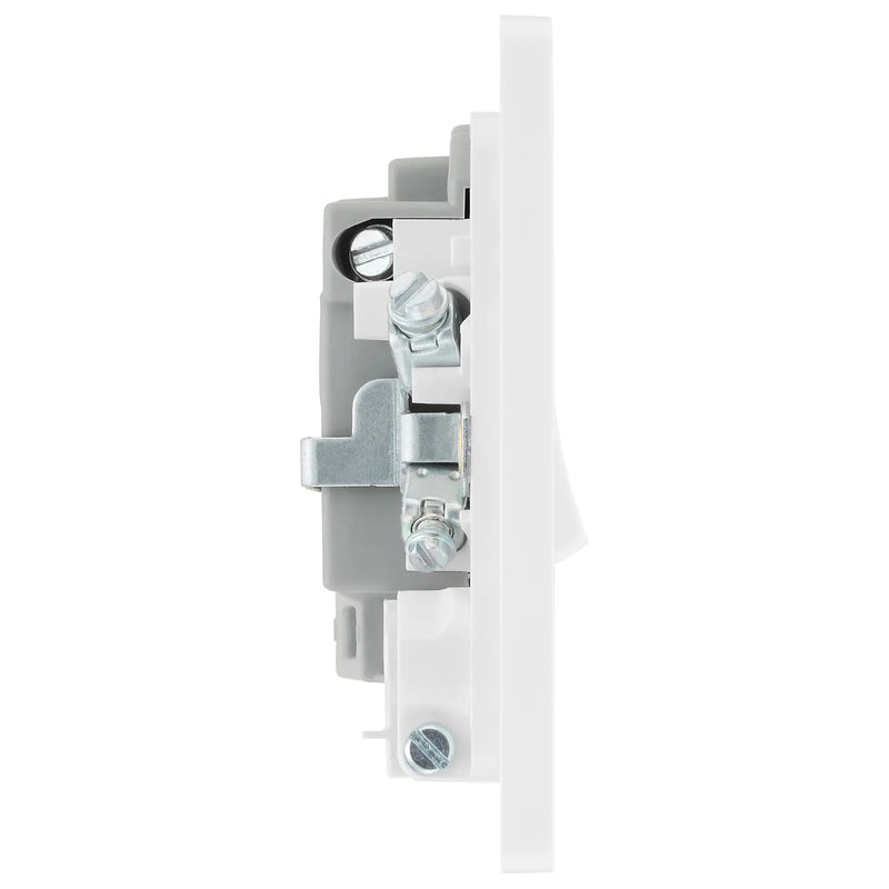 BG Electrical Evolve Pearlescent White - Switched and fused with indicator