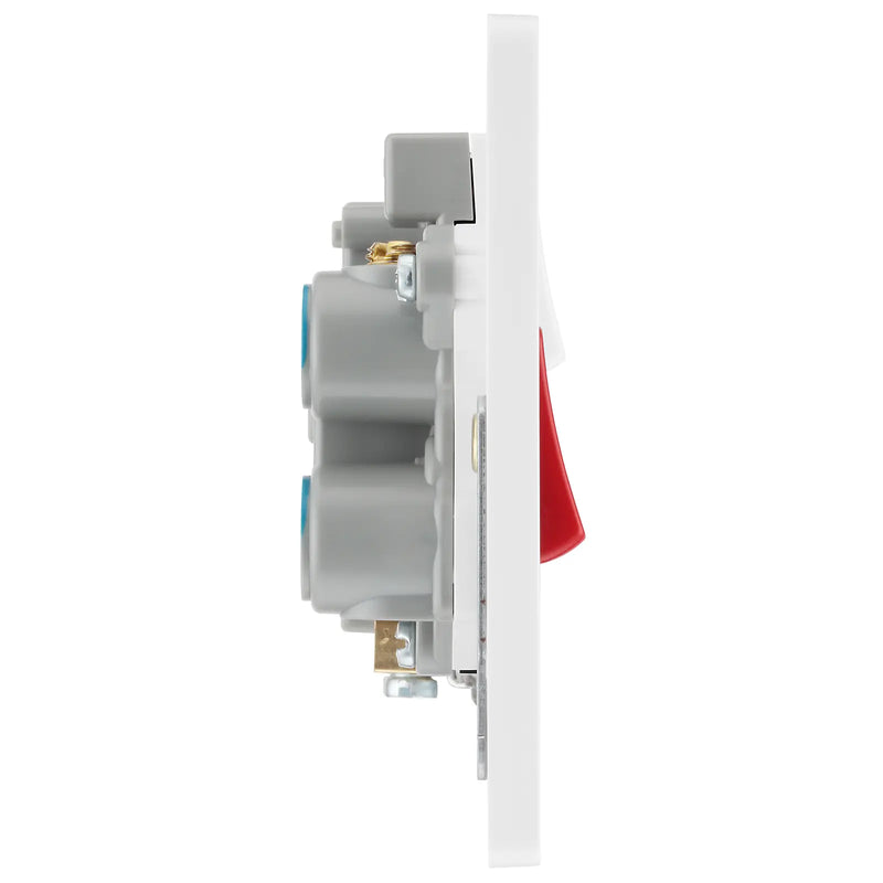 BG Electrical Evolve Pearlescent White - 45A, double pole, with switched socket and indicators